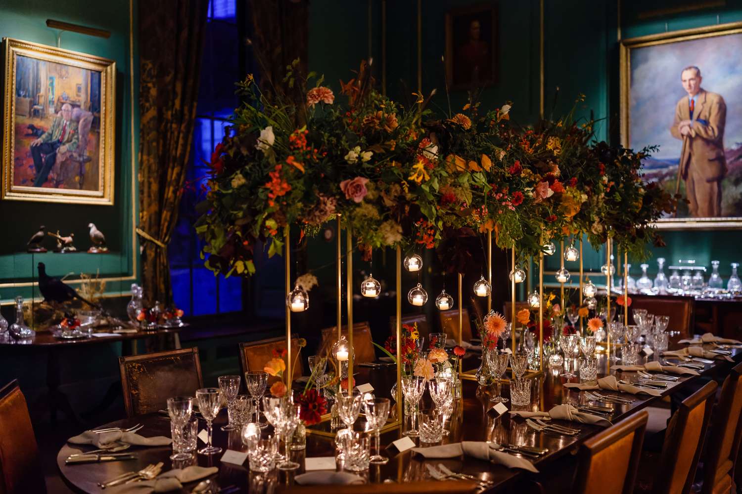 Glemham-Hall-Wedding-Planner-Suffolk-Table-Centerpiece-3