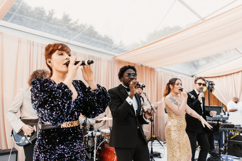 Hampshire Marquee Wedding Planner Band