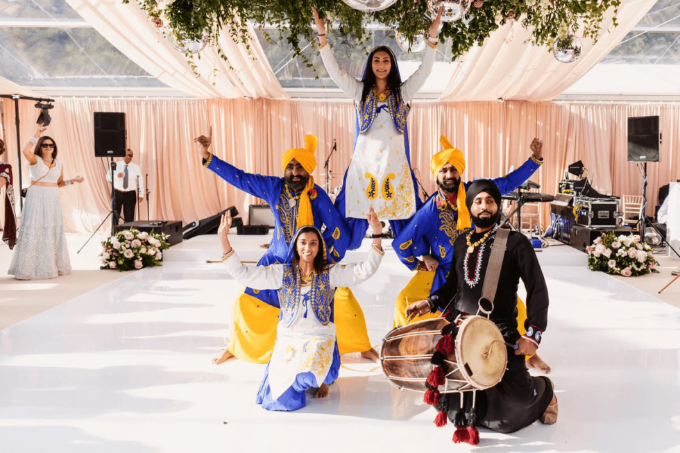 Hampshire Marquee Wedding Planner Dancers