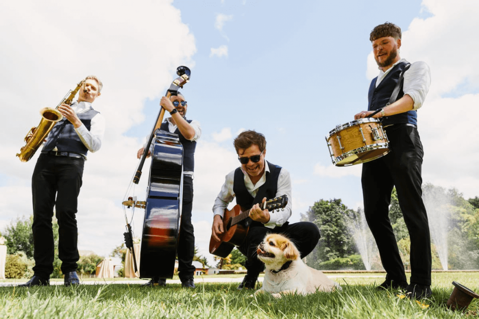 Hampshire Marquee Wedding Planner Roaming Band